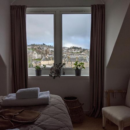 Central Hawick Spacious Stylish Flat With Log Burner 외부 사진