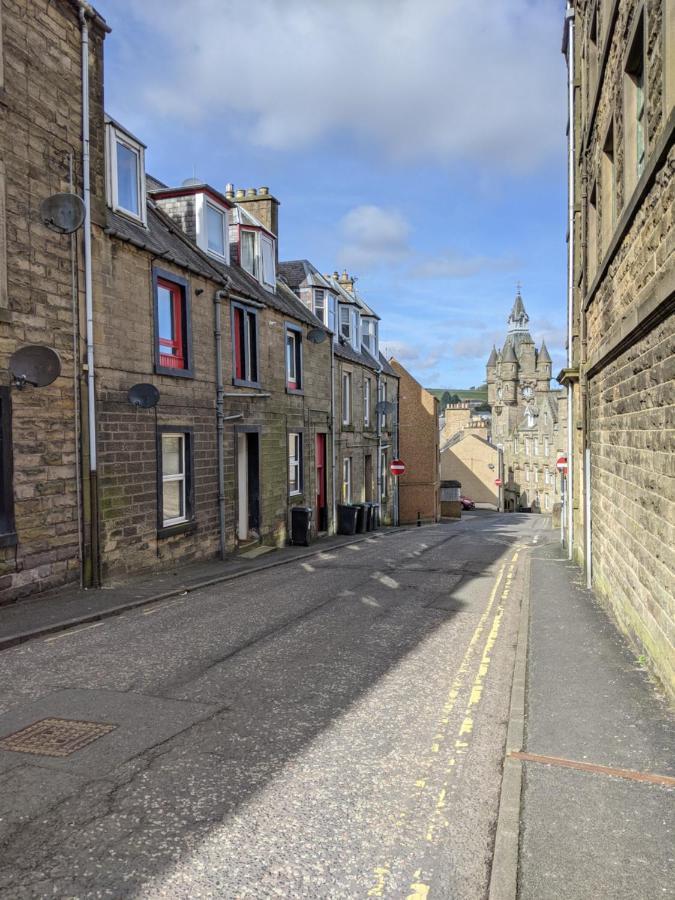 Central Hawick Spacious Stylish Flat With Log Burner 외부 사진